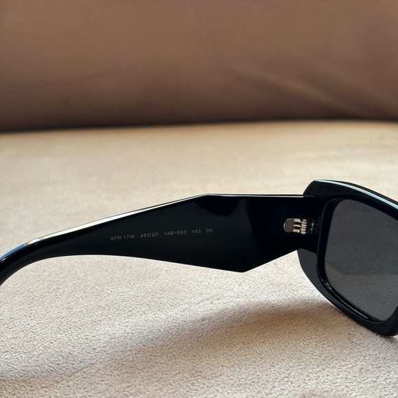 PRADA 17WS BLACK SUNGLASSES